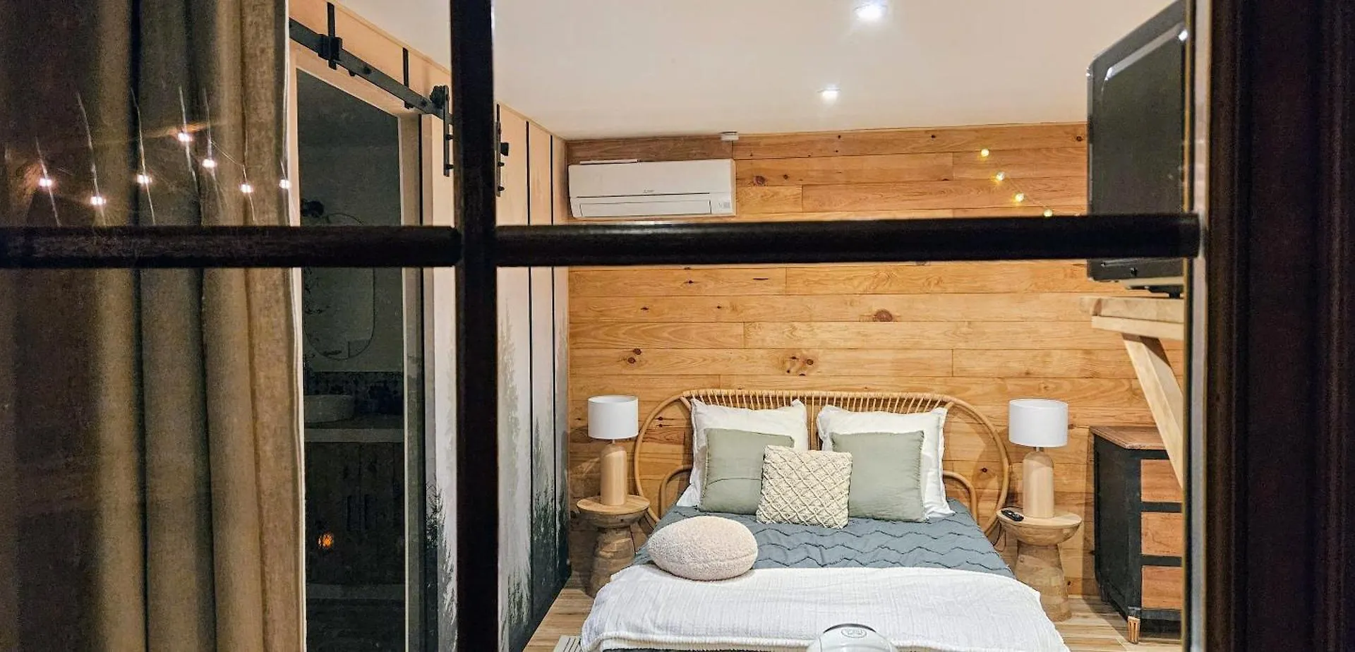 Bastide La Mourelette Guest House Toulon Country house