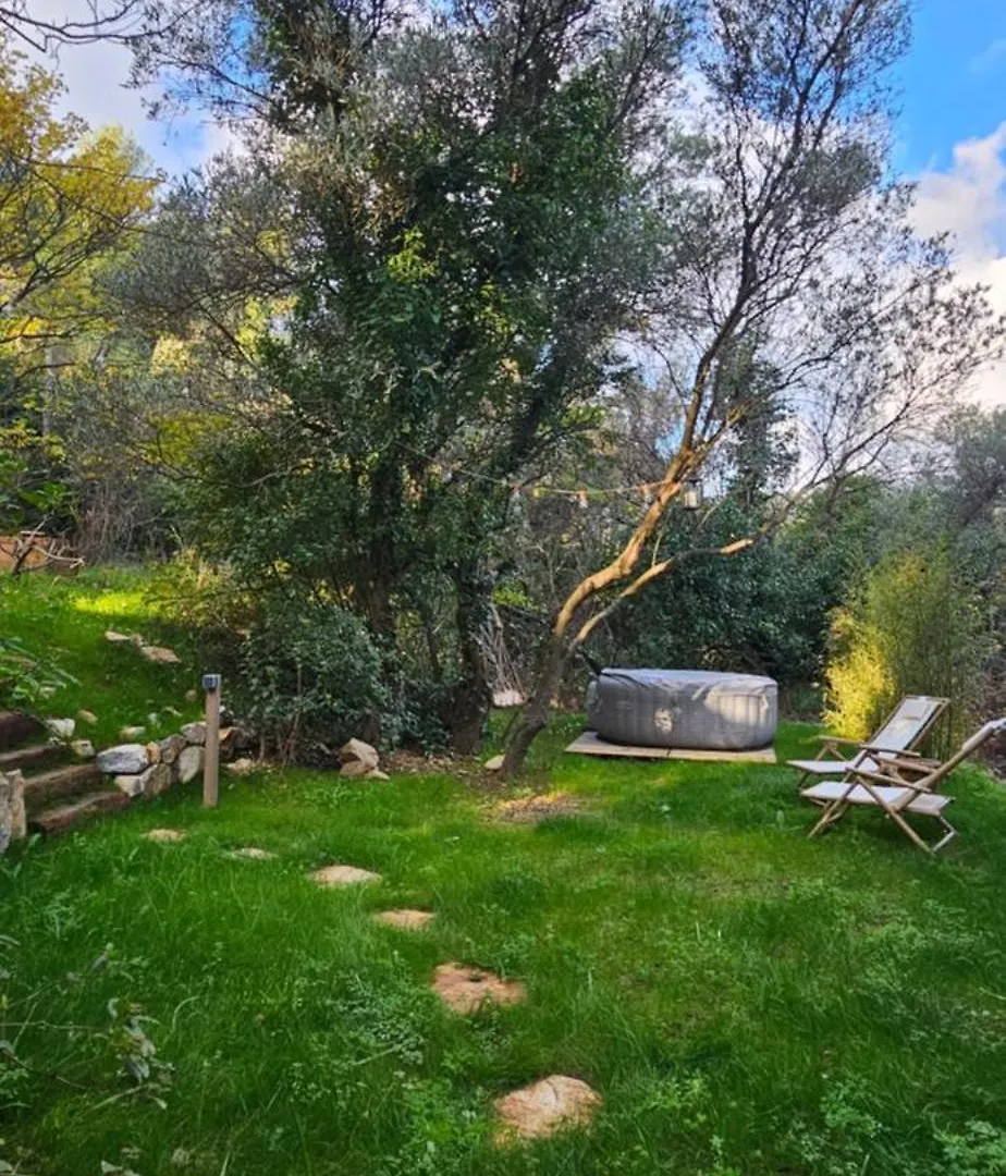 Country house Bastide La Mourelette Guest House Toulon