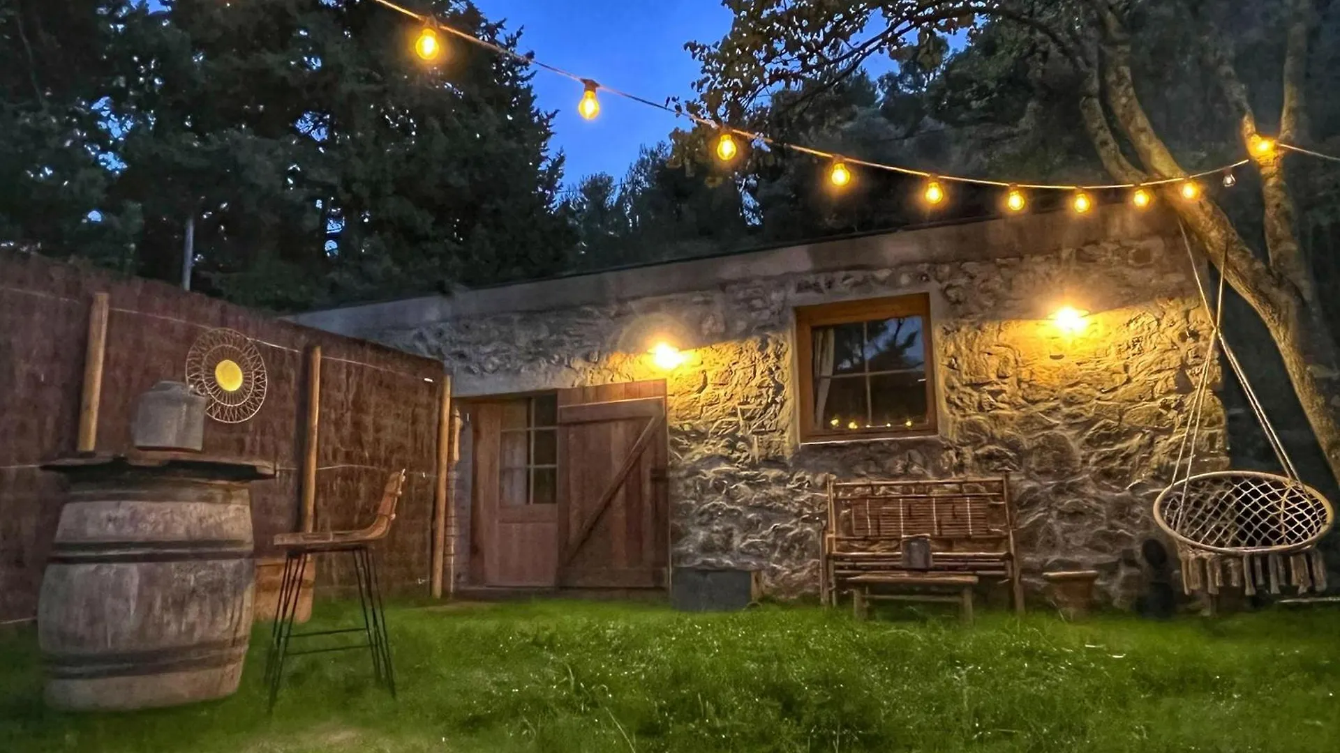 Country house Bastide La Mourelette Guest House Toulon
